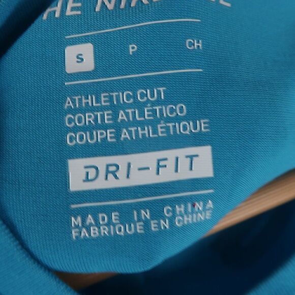 NIKE BLUE ATHLETIC CUT DRI FIT OKC THUNDER #13 PAUL GEORGE SHORT SLEEVE T SHIRT - Picture 3 of 10